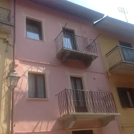 Borgo S. D. Centro Apartment