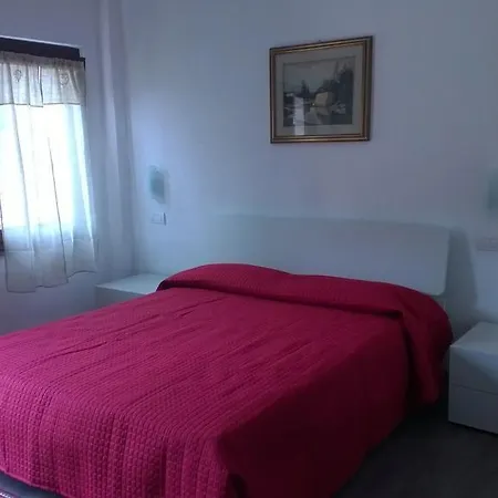 Borgo S. D. Centro Apartment *